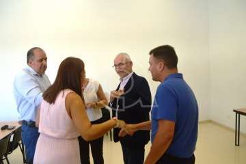 Miembros de la familia de Tito Galván mantuvieron este lunes un encuentro con directora general de Emergencias, alcaldesa y concejal de Seguridad (Foto TA)